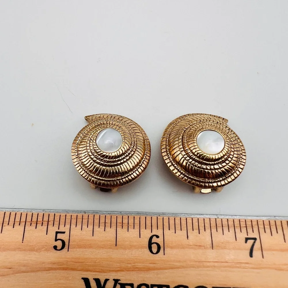 Vintage Nautilus Shell Clip On Earrings White Center Stone Cabochon Gold Tone